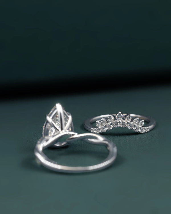 3.48 CTW Pear Cut Lab-Grown Diamond Bridal Ring Set in Gold