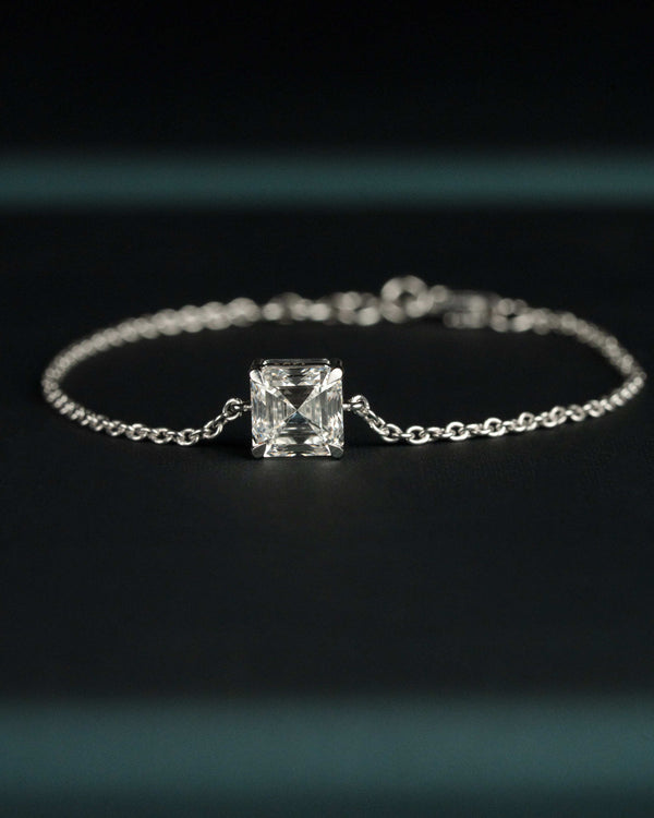 2.22 CTW Asscher Cut Diamond Solitaire Bracelet