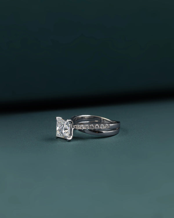 2.40 CT Princess Cut CVD Lab-Grown Diamond Twist Solitaire Ring