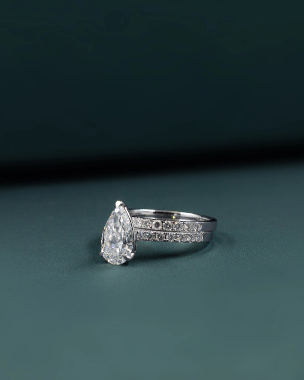 2.73 CT Pear Cut CVD Lab-Grown Diamond Bridal Ring